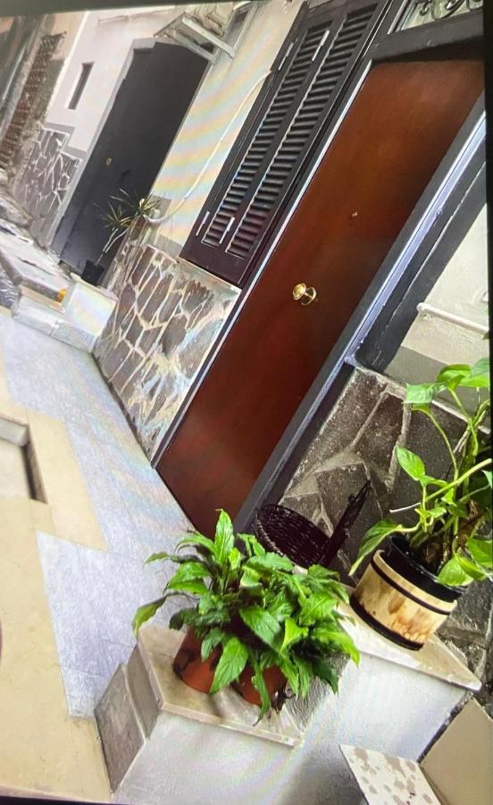 Casa Mari' Centro Storico Vicino Hotel Caracciolo Napoli Ngoại thất bức ảnh